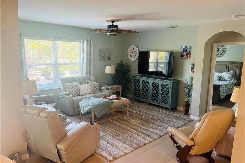 House in Punta Gorda, Florida 4 bedrooms, 171.5 sq.m. № 1620584 - photo 3