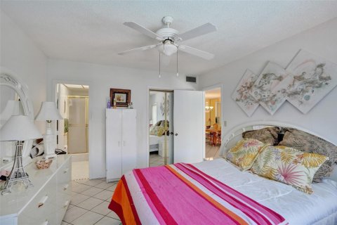 Copropriété à vendre à Lauderdale-by-the-Sea, Floride: 2 chambres, 85.47 m2 № 2084004 - photo 11