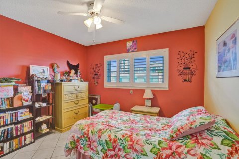 Copropriété à vendre à Lauderdale-by-the-Sea, Floride: 2 chambres, 85.47 m2 № 2084004 - photo 15