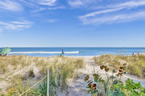 Copropriété à vendre à Lauderdale-by-the-Sea, Floride: 2 chambres, 85.47 m2 № 2084004 - photo 25