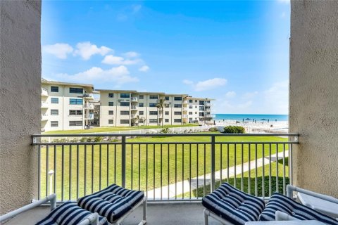 Condo in New Smyrna Beach, Florida, 2 bedrooms  № 1616871 - photo 2