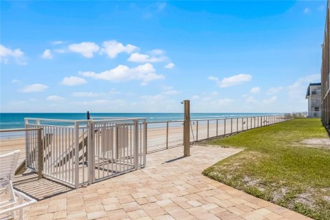 Condo in New Smyrna Beach, Florida, 2 bedrooms  № 1616871 - photo 27