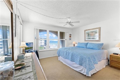 Condo in New Smyrna Beach, Florida, 2 bedrooms  № 1616871 - photo 19