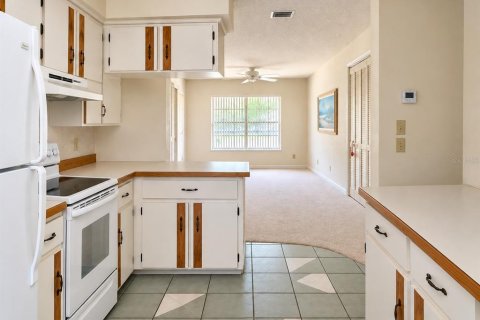 Casa en venta en Ormond Beach, Florida, 3 dormitorios, 161.65 m2 № 2381013 - foto 9