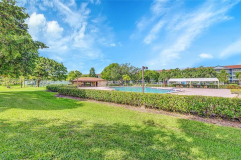 Copropriété à vendre à Pembroke Pines, Floride: 1 chambre № 1775304 - photo 24