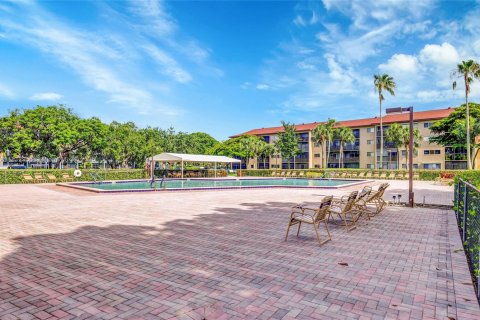 Copropriété à vendre à Pembroke Pines, Floride: 1 chambre № 1775304 - photo 25