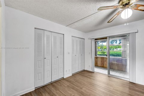 Copropriété à vendre à Pembroke Pines, Floride: 1 chambre № 1775304 - photo 9
