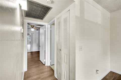 Copropriété à vendre à Pembroke Pines, Floride: 1 chambre № 1775304 - photo 8