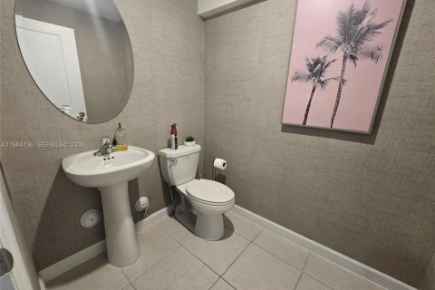 Adosado en alquiler en Lauderhill, Florida, 3 dormitorios, 159.05 m2 № 2046655 - foto 17