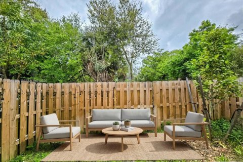 Adosado en alquiler en Lauderhill, Florida, 3 dormitorios, 159.05 m2 № 2046655 - foto 28