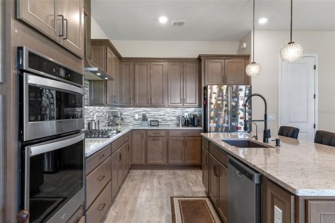 Casa en venta en Orlando, Florida, 5 dormitorios, 309.64 m2 № 1919924 - foto 18