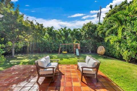 Casa en alquiler en Miami Beach, Florida, 3 dormitorios, 188.41 m2 № 1993262 - foto 14