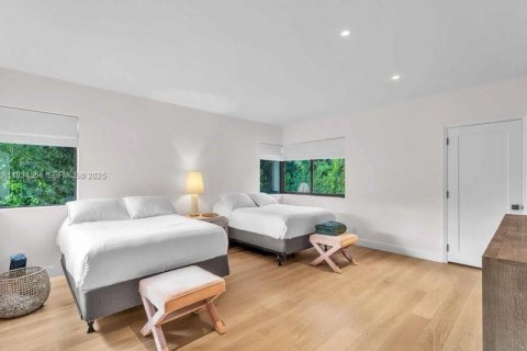 Casa en alquiler en Miami Beach, Florida, 3 dormitorios, 188.41 m2 № 1993262 - foto 11