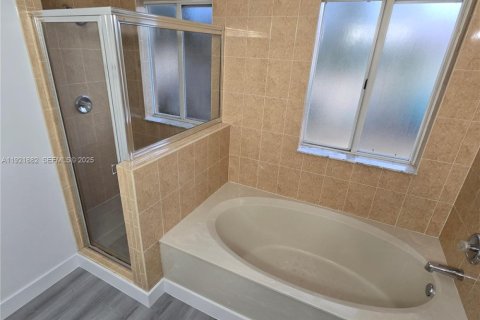 Casa en alquiler en Homestead, Florida, 3 dormitorios, 195.56 m2 № 1976672 - foto 14