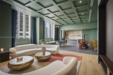 Condo in Miami, Florida  № 2082367 - photo 24