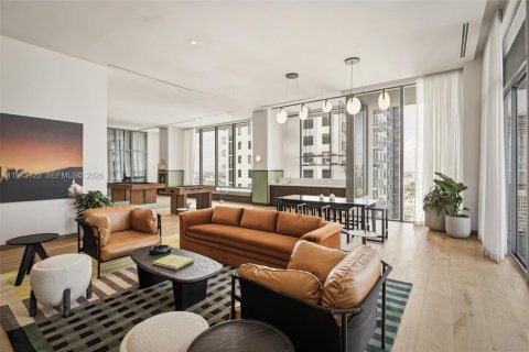 Condo in Miami, Florida  № 2082367 - photo 12