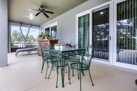 House in Montverde, Florida 4 bedrooms, 260.03 sq.m. № 1899364 - photo 22