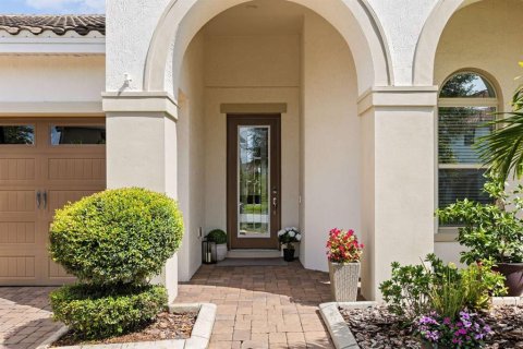 Villa ou maison à vendre à Orlando, Floride: 4 chambres, 210.61 m2 № 1909765 - photo 4
