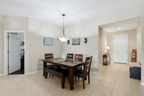 Villa ou maison à vendre à Bradenton, Floride: 3 chambres, 176.61 m2 № 2347882 - photo 11