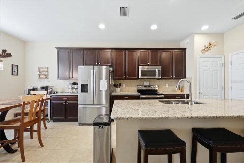 Villa ou maison à vendre à Bradenton, Floride: 3 chambres, 176.61 m2 № 2347882 - photo 18