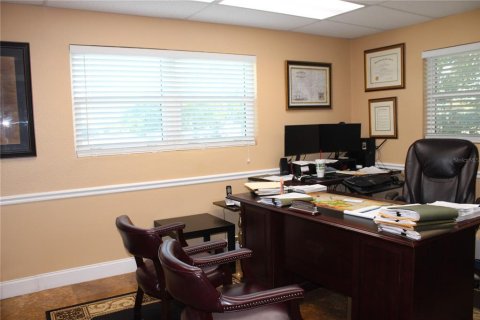 Propiedad comercial en alquiler en Clearwater, Florida, 130.53 m2 № 1613558 - foto 6