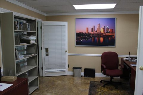 Propiedad comercial en alquiler en Clearwater, Florida, 130.53 m2 № 1613558 - foto 5