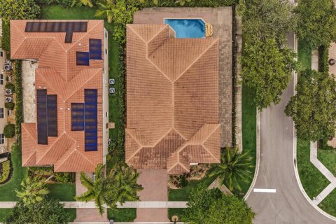Купить виллу или дом в Уэст-Палм-Бич, Флорида 3 комнаты, 422.61м2, № 2087481 - фото 12