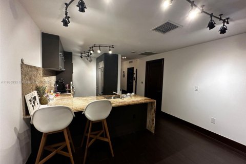 Condominio en venta en Miami, Florida, 2 dormitorios, 146.32 m2 № 1834314 - foto 4