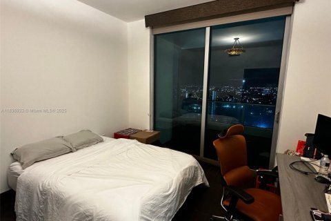 Condominio en venta en Miami, Florida, 2 dormitorios, 146.32 m2 № 1834314 - foto 8