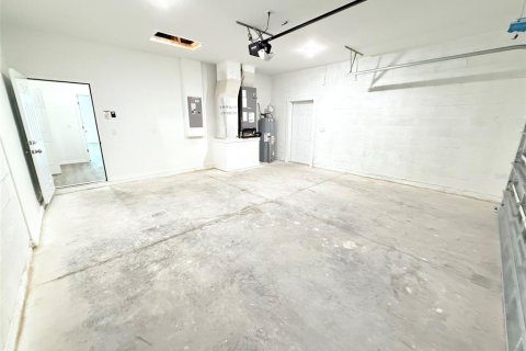 Casa en venta en North Port, Florida, 4 dormitorios, 185.8 m2 № 1518362 - foto 26