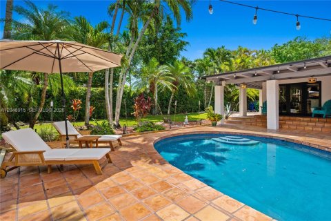 Casa en venta en Miami, Florida, 5 dormitorios, 284 m2 № 2248460 - foto 6