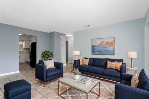 Townhouse in Kissimmee, Florida 2 bedrooms, 77.11 sq.m. № 1917893 - photo 2