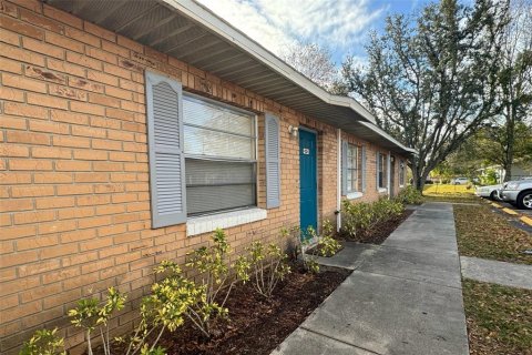 Townhouse in Kissimmee, Florida 2 bedrooms, 77.11 sq.m. № 1917893 - photo 1