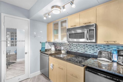 Condominio en venta en Fort Lauderdale, Florida, 1 dormitorio, 43.66 m2 № 1696031 - foto 5