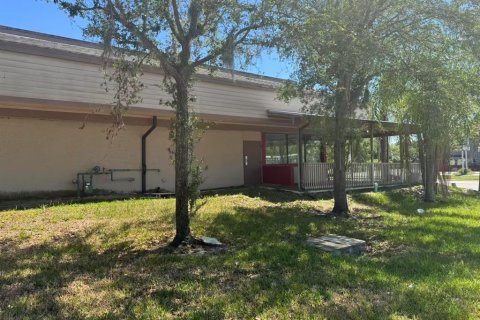 Commercial property in Daytona Beach, Florida 422.71 sq.m. № 1768038 - photo 7