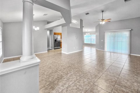 Casa en alquiler en Ocala, Florida, 3 dormitorios, 158.68 m2 № 1846549 - foto 4
