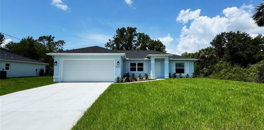 Casa en North Port, Florida 3 dormitorios, 133.5 m2 № 1754542