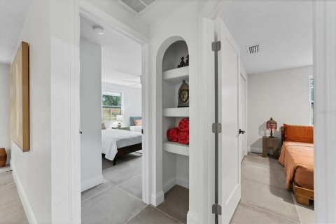 Villa ou maison à louer à Sarasota, Floride: 2 chambres, 133.97 m2 № 1816618 - photo 9