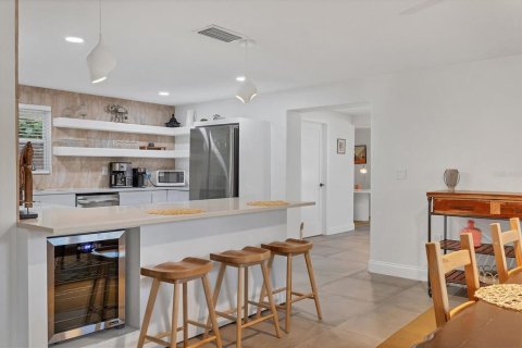 Villa ou maison à louer à Sarasota, Floride: 2 chambres, 133.97 m2 № 1816618 - photo 23