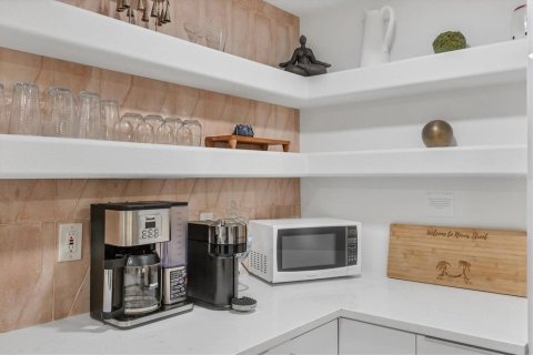 Villa ou maison à louer à Sarasota, Floride: 2 chambres, 133.97 m2 № 1816618 - photo 7