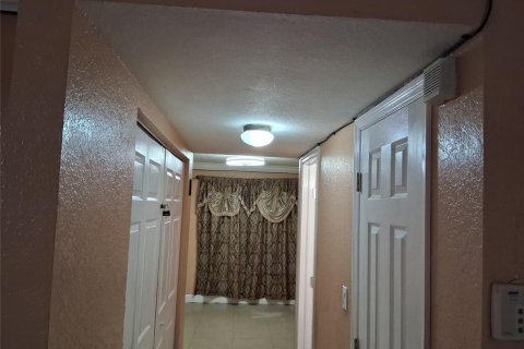 Adosado en venta en North Lauderdale, Florida, 3 dormitorios, 122.82 m2 № 2154177 - foto 8