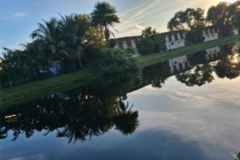 Adosado en venta en North Lauderdale, Florida, 3 dormitorios, 122.82 m2 № 2154177 - foto 23