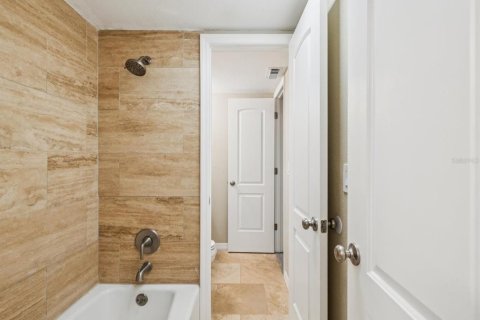 Copropriété à vendre à Palm Harbor, Floride: 2 chambres, 83.61 m2 № 1885714 - photo 15