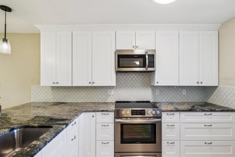 Copropriété à vendre à Palm Harbor, Floride: 2 chambres, 83.61 m2 № 1885714 - photo 5