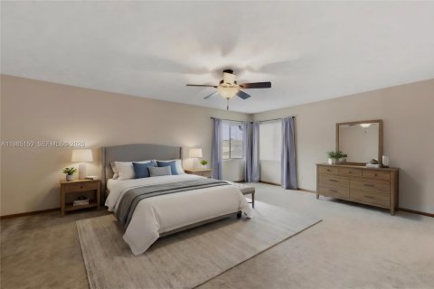 House in Port St. Lucie, Florida 2 bedrooms, 200.76 sq.m. № 2044791 - photo 25