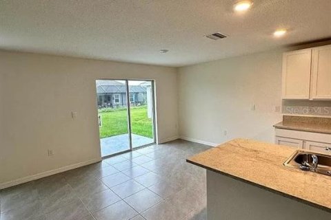 Casa en venta en Wimauma, Florida, 5 dormitorios, 248.42 m2 № 1828645 - foto 4