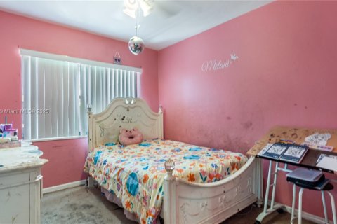 House in Miramar, Florida 3 bedrooms, 117.24 sq.m. № 1871630 - photo 20