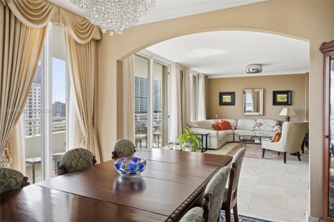 Copropriété à vendre à Miami, Floride: 3 chambres, 190.45 m2 № 1983040 - photo 8