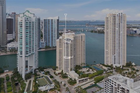 Copropriété à vendre à Miami, Floride: 3 chambres, 190.45 m2 № 1983040 - photo 4