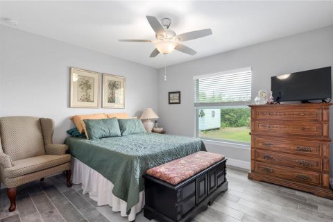 Снять в аренду виллу или дом в Порт-Шарлотт, Флорида 6 комнат, 152.36м2, № 1917131 - фото 20